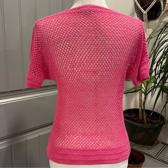 Vintage TESS Honolulu Pink Crochet Hibiscus Top V neck Short Sleeve Size Small - Picture 4 of 8